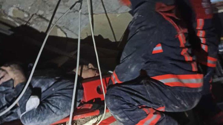 Malatya'da çöken binanın enkazından çıkarıldı! Yaşadığı dehşeti böyle anlattı