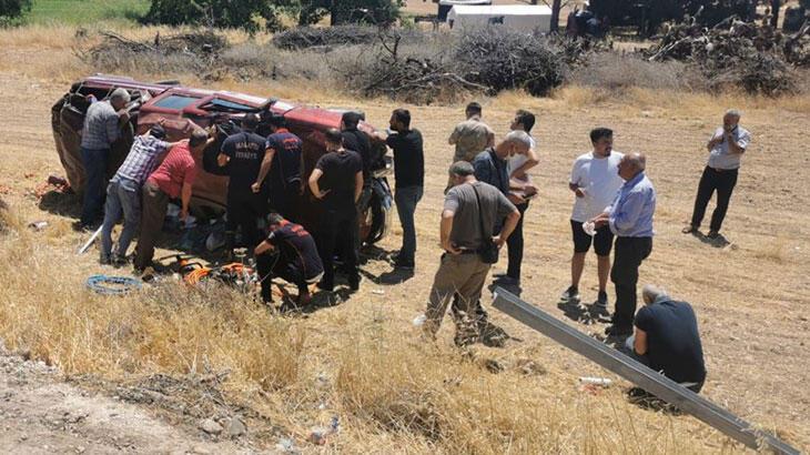 Malatya'da şarampole devrilen kamyonet hurdaya döndü: 5 ağır yaralı