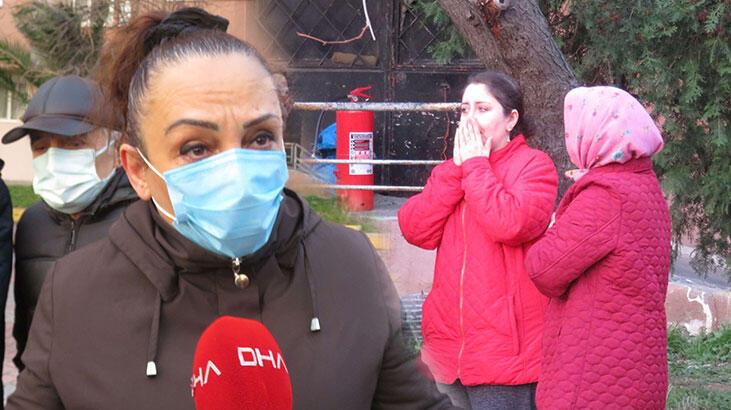 Maltepe'de site otoparkında 3 otomobil yandı