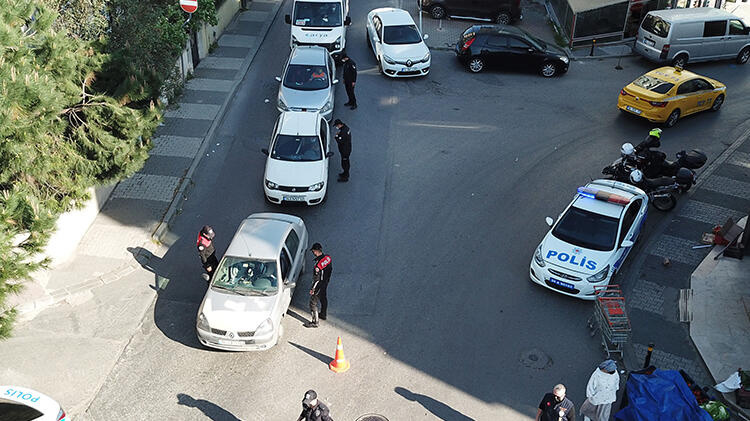 Maltepe'de tam kapanma denetimi! 63 kişiye 217 bin lira ceza