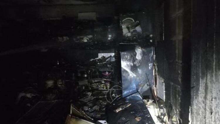 Mardin'de 3 katlı binada patlama: 1 yaralı