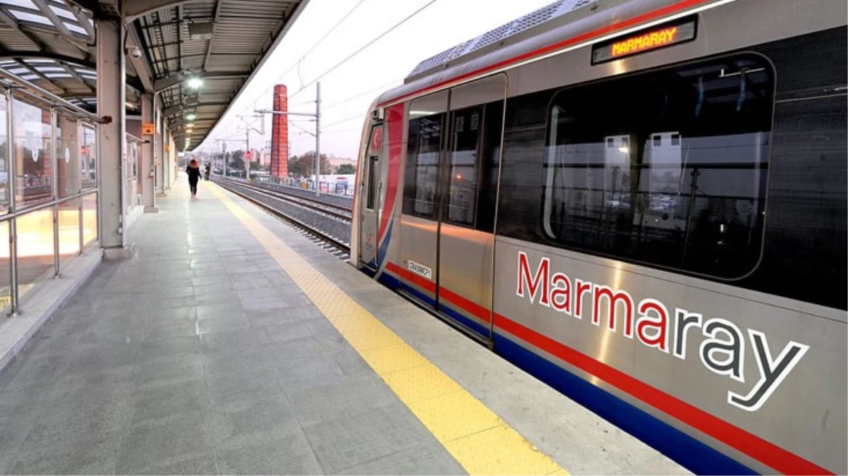 Marmaray'da intihar girişimi! Seferler gecikmeli yapılıyor