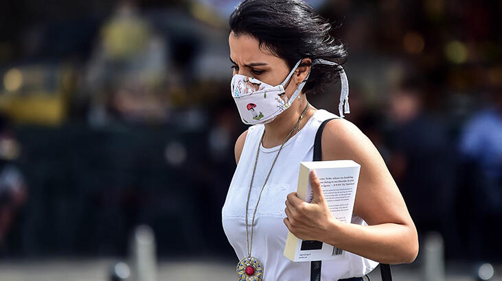 Maske kullanırken dikkat! Koronavirüs cildi de vurdu