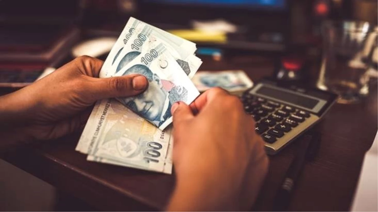 Memur ve memur emeklilerinin zam kararı Resmi Gazete'de