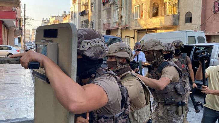 Mersin'de belediye çalışanlarına PKK operasyonu