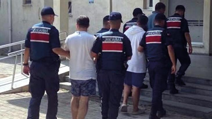 Midilli'ye kaçma hazırlığındaki 2 FETÖ şüphelisi ile 1 organizatör tutuklandı