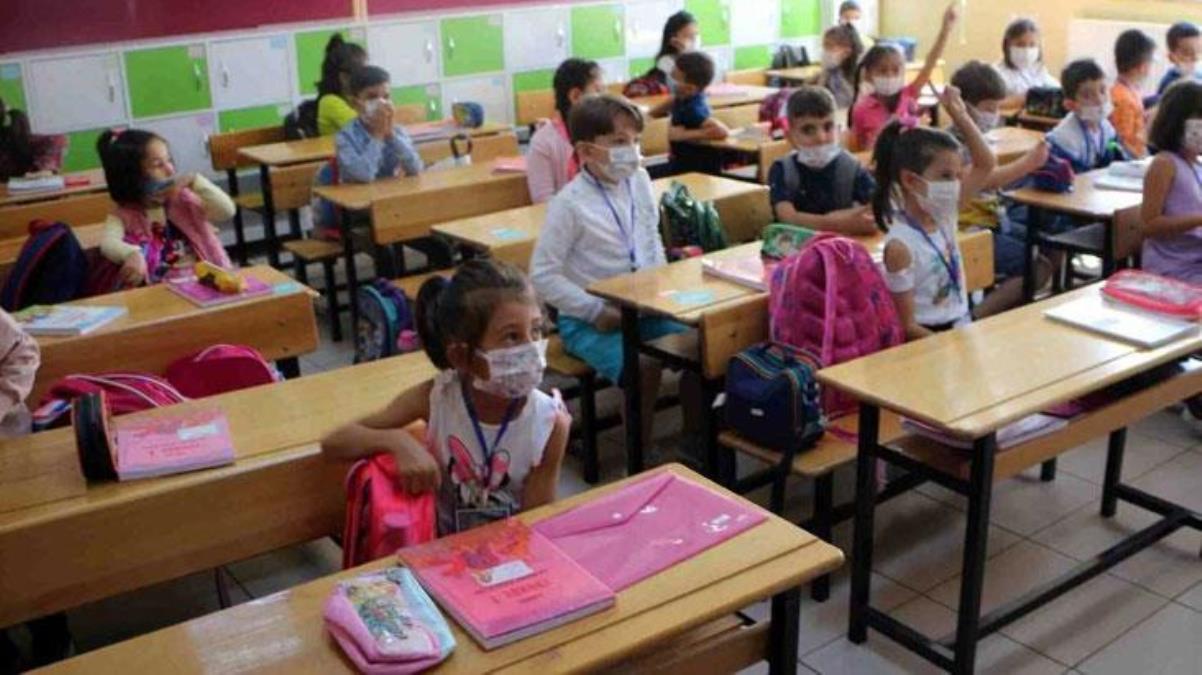 Milli Eğitim Bakanı Özer: Okullar 16 Haziran'da kapanacak herhangi bir uzatma yapmadık