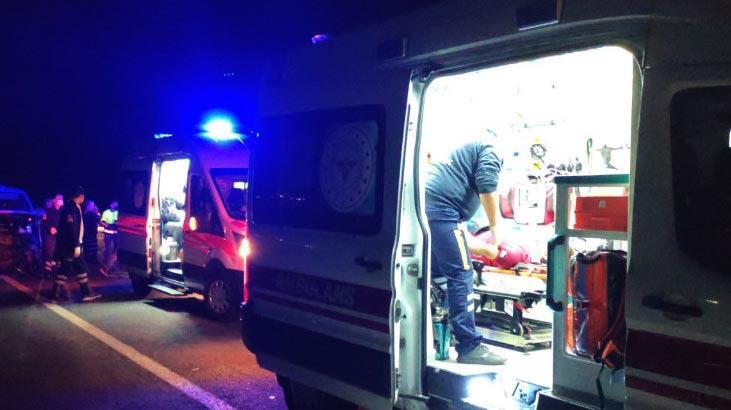 Minibüs koyun sürüsüne çarptı