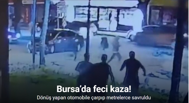 Motosikletlinin metrelerce sürüklendiği feci kaza kamerada