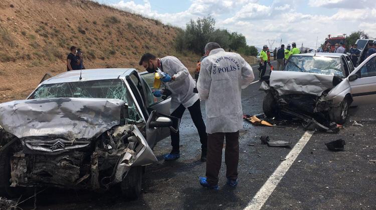 Nevşehir'de feci kaza! 3 öldü, 3 yaralı