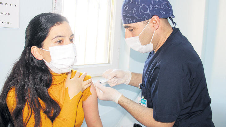 Öğretmenler aşı bekliyor! Şimdiye kadar yüzde 10’u aşılandı