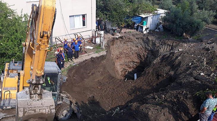 Öldüren define!  Kazdığı tünelin altında kalarak can verdi