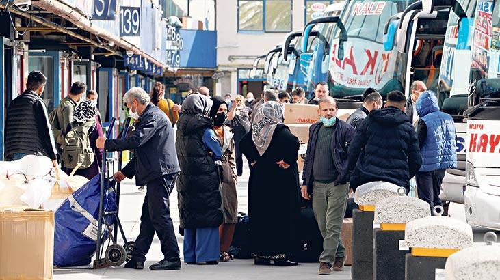 Otogarlarda hareketlilik