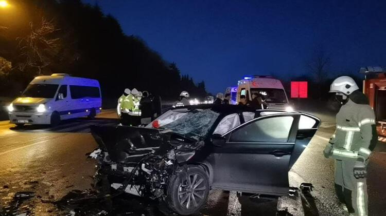 Otomobil ile kamyon çarpıştı! 1 ölü, 6 yaralı