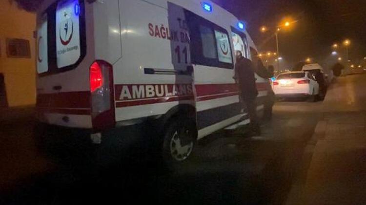 Parkta yürürken bıçaklanan Muhammed yaralandı