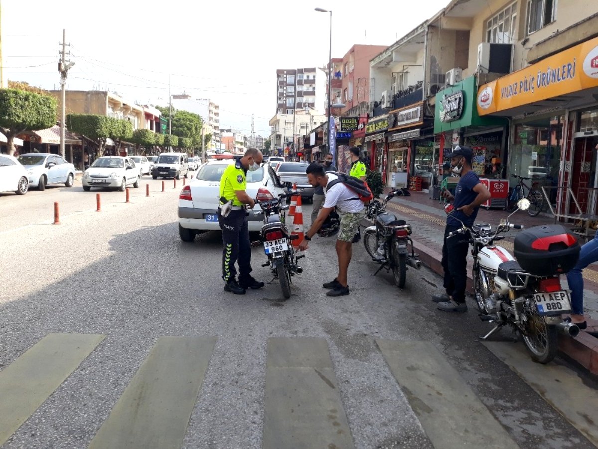 Payas'ta korona denetimi ve motosiklet uygulaması