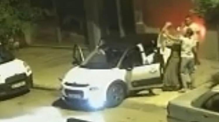 Pendik'te iki kardeş arasındaki kavga! Anneleri ayırmaya çalıştı