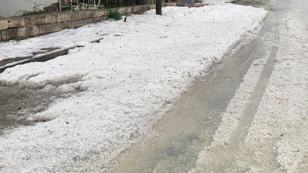 Sağanak ve dolu yağışı Burdur'da hayatı felç etti! Vatandaşlar şaşkın: İlk defa böyle bir şey gördük