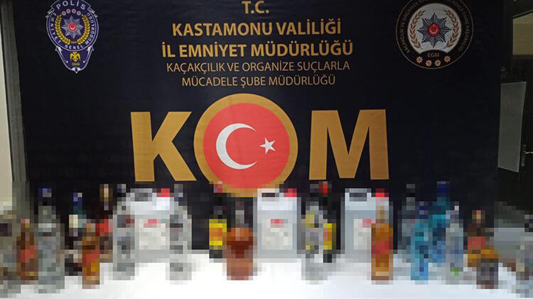 Sahte içkileri satmaya çalışan 2 kişi yakalandı!