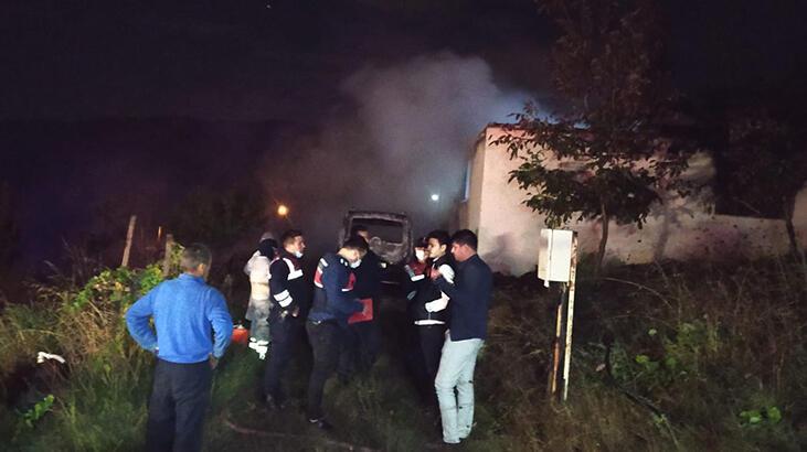 Sakarya'da korkunç yangın! Baba ve 3 çocuğu hayatını kaybetti