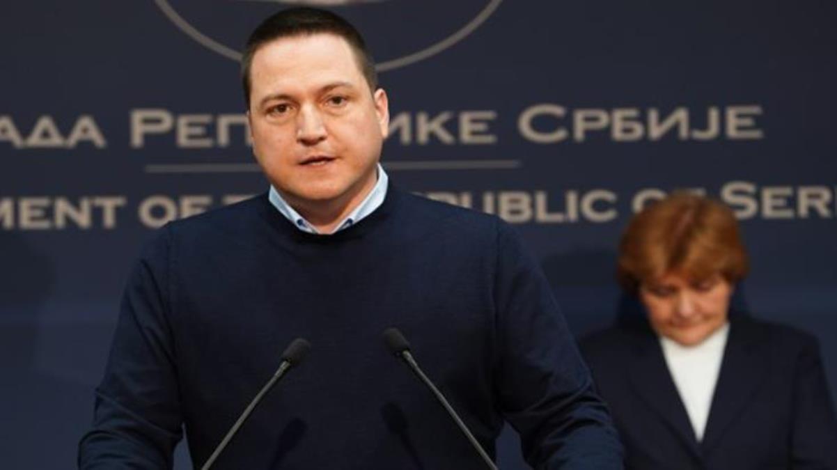 Saldırının ardından Sırbistan Eğitim Bakanı Branko Ruzic istifa etti