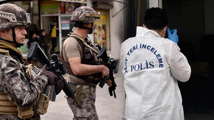 Şanlıurfa’da bir kişi kuaförde tıraş olurken öldürüldü