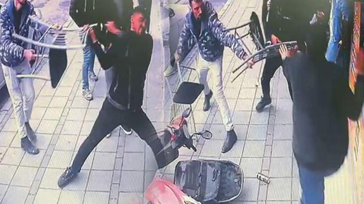 Satın aldığı telefonu 1 dakika sonra iade etmek istedi, ortalık karıştı!