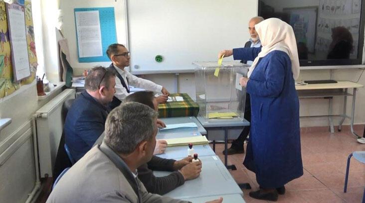 Seçim heyecanı! Yeniden belde oldu, vatandaşlar 8 yıl sonra sandığa gidiyor