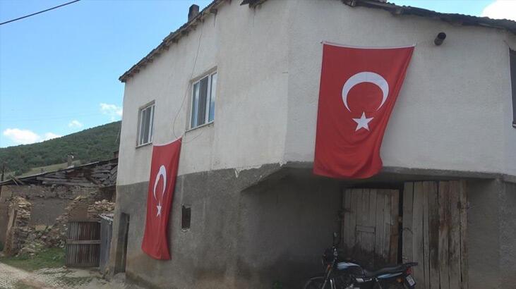 Şehit annesi istedi köyüne baz istasyonu kuruldu