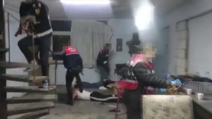 Silah atölyesine baskın kamerada