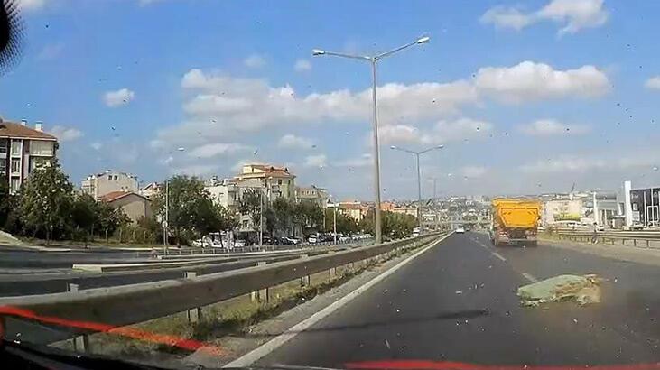 Silivri D-100'de hafriyat paniği kamerada