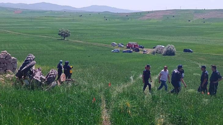 Sivas'ta traktör devrildi: 1 ölü, 1 yaralı