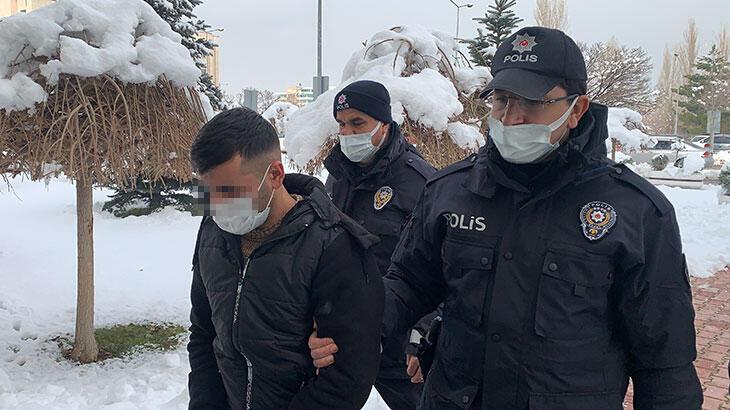 'Sizi öldüreceğim' dediği annesinin evine geldi! Kapıda polis karşıladı