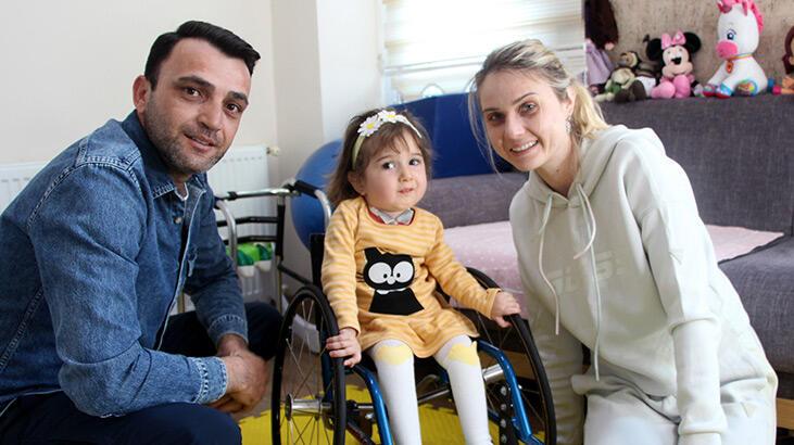 SMA'lı Deniz, Ukrayna’dan ayrılan babasına kavuştu