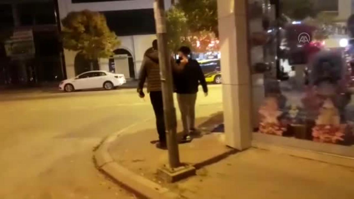 Sokağa çıkma kısıtlamasına uymayan gençlere para cezası kesildi