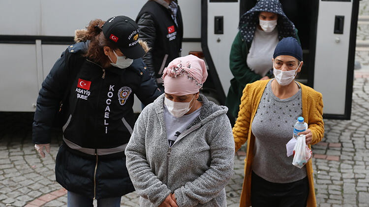 Sokak ortasında tartıştıkları kişiyi öldüren 4 zanlı tutuklandı!
