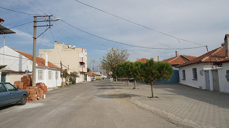 Son dakika... Balıkesir'in Edremit'te bazı binalar karantinaya alındı