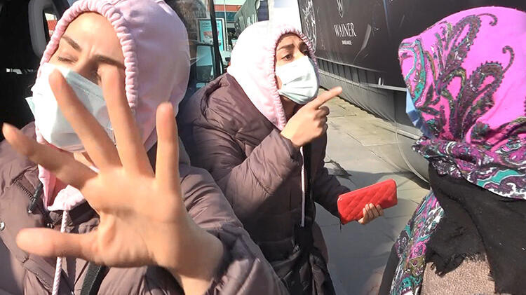 Son dakika... Çorap satan kadının üzerinden cip anahtarı çıktı!