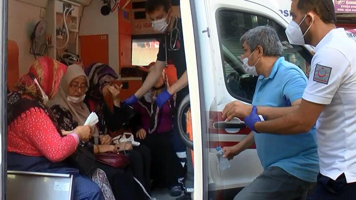 SON DAKİKA  Beyoğlu'nda iş yerinde yangın!  12 kişi dumandan etkilendi