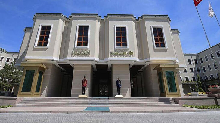 SON DAKİKA  Malatya vali yardımcısı görevden alındı