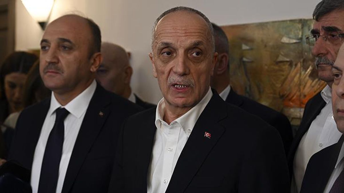 Son Dakika: Asgari ücret toplantısı sona erdi! İlk açıklama Türk-İş'ten: Bizim teklifimiz 9 bin TL