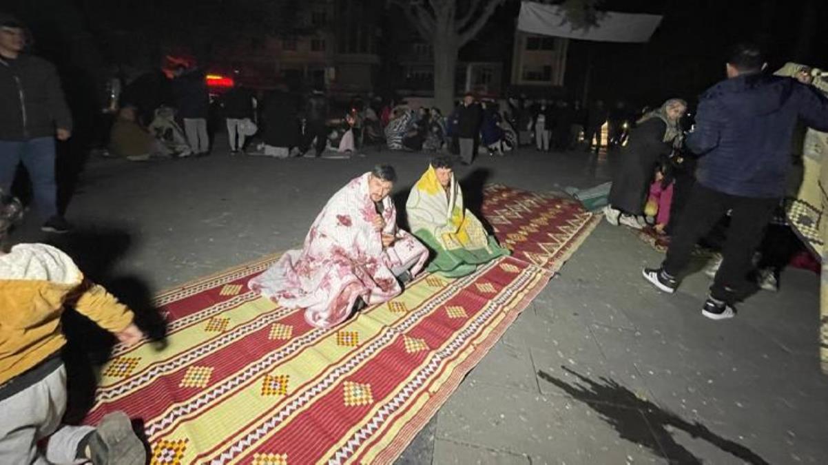 Son Dakika: Düzce beşik gibi! 5,9'luk depremin ardından 70'den fazla artçı sarsıntı meydana geldi