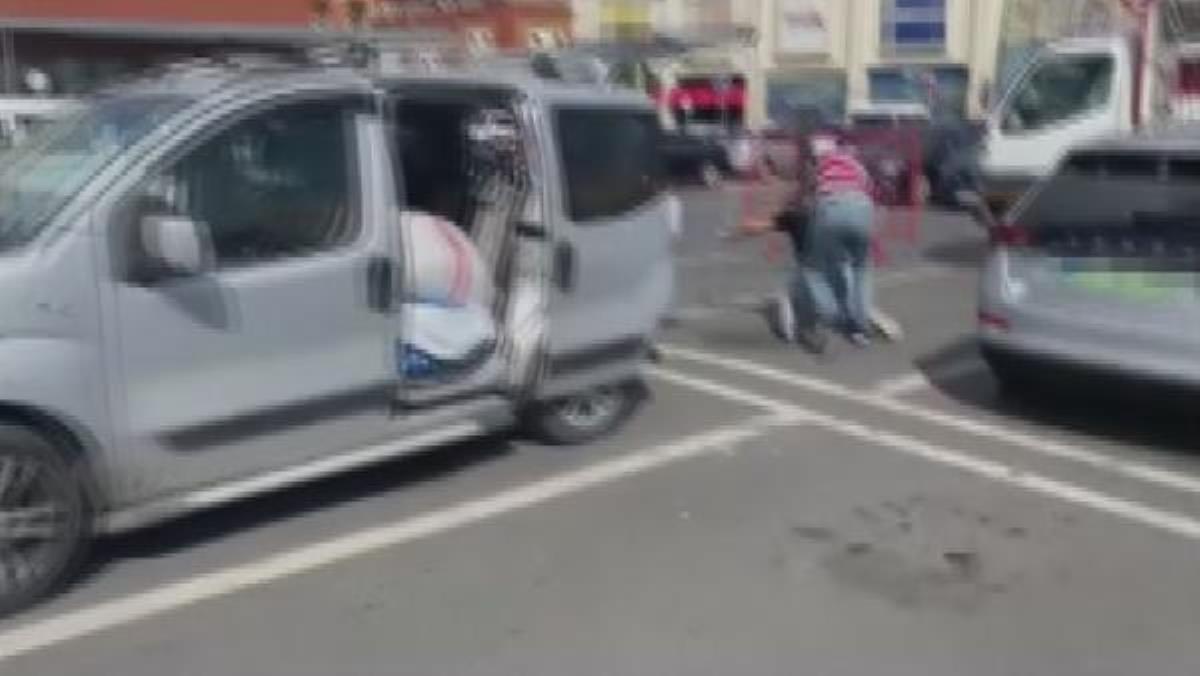 Son dakika haber... Silah ticareti yapan şüphelilere nefes kesen operasyon kamerada