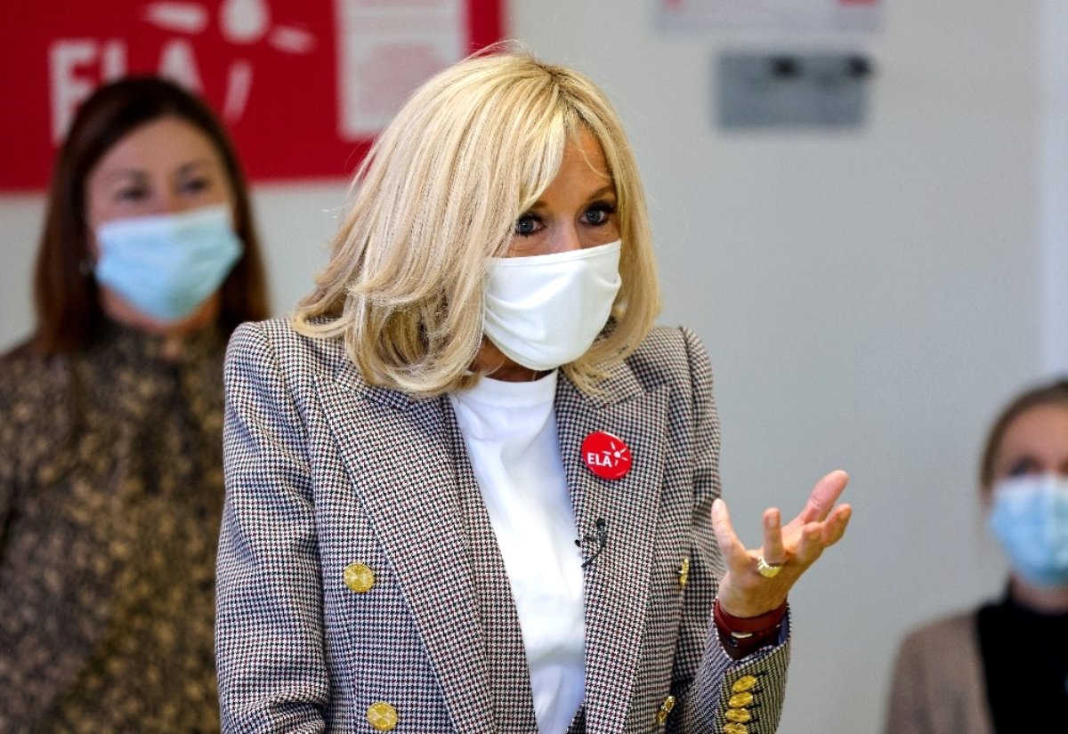 Son dakika haber! Fransa Cumhurbaşkanı Macron'un eşi Brigitte Macron karantinaya alındı