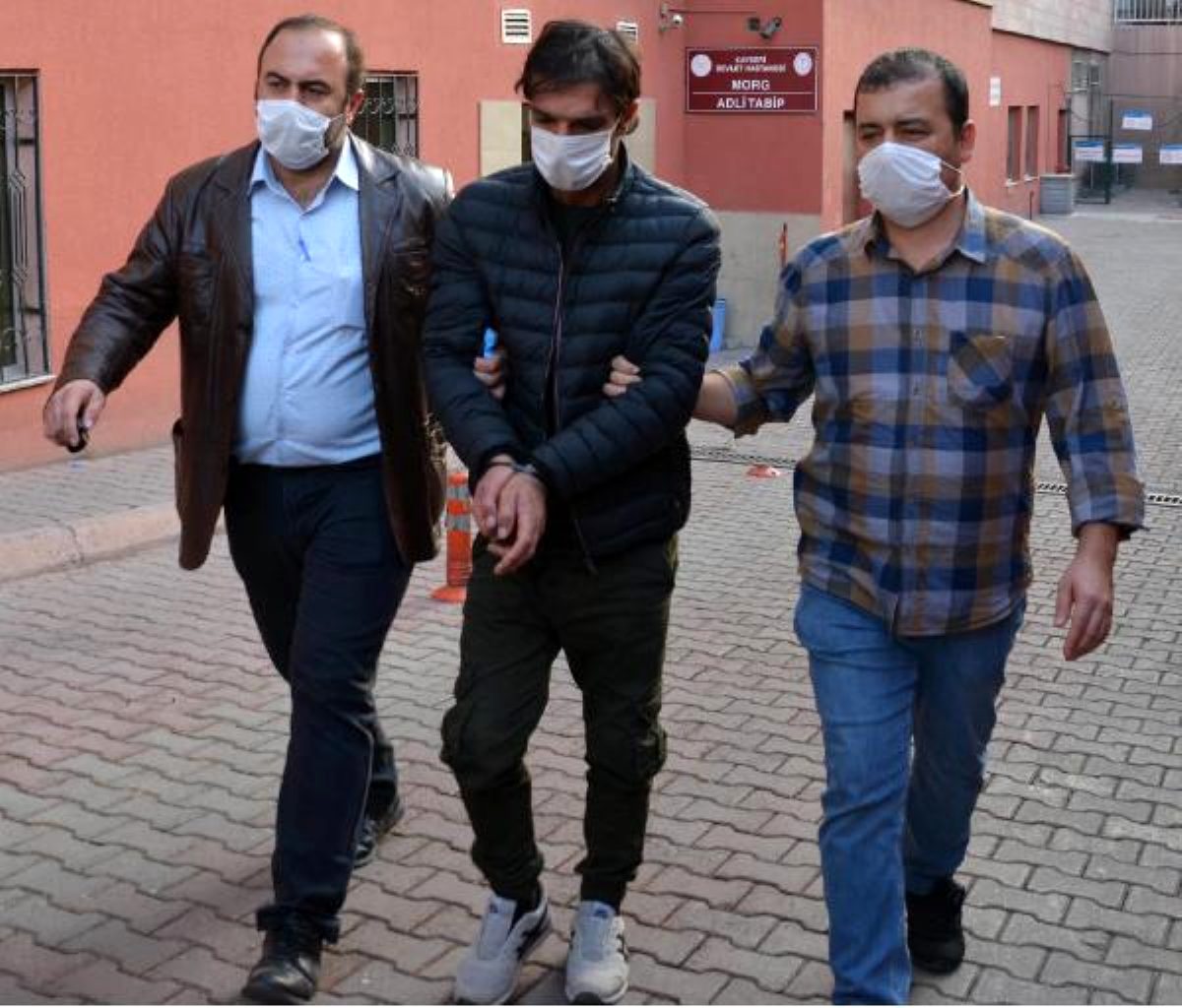 Son dakika haber: Vatandaşı komşusunu öldüren Afgan: Eşimi rahatsız etti (3)