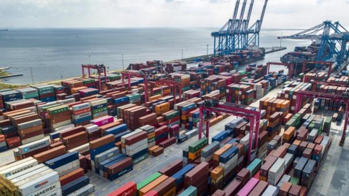 Son dakika: İhracat ithalatı karşılayamadı! Dış ticaret aralıkta 6,7 milyar dolar açık verdi