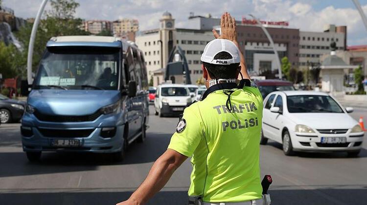 SON DAKİKA İstanbul'da Kurban Bayramı'nda 19 bin 923 polis görev yapacak