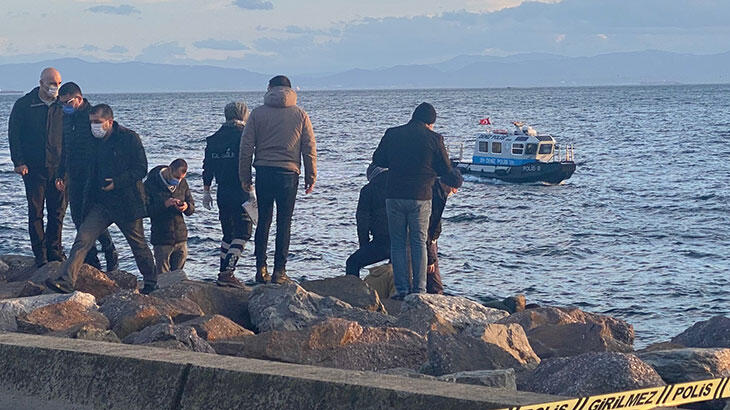 SON DAKİKA İstanbul'da tüyler ürperten ölüm! Kayalara sıkışmış halde