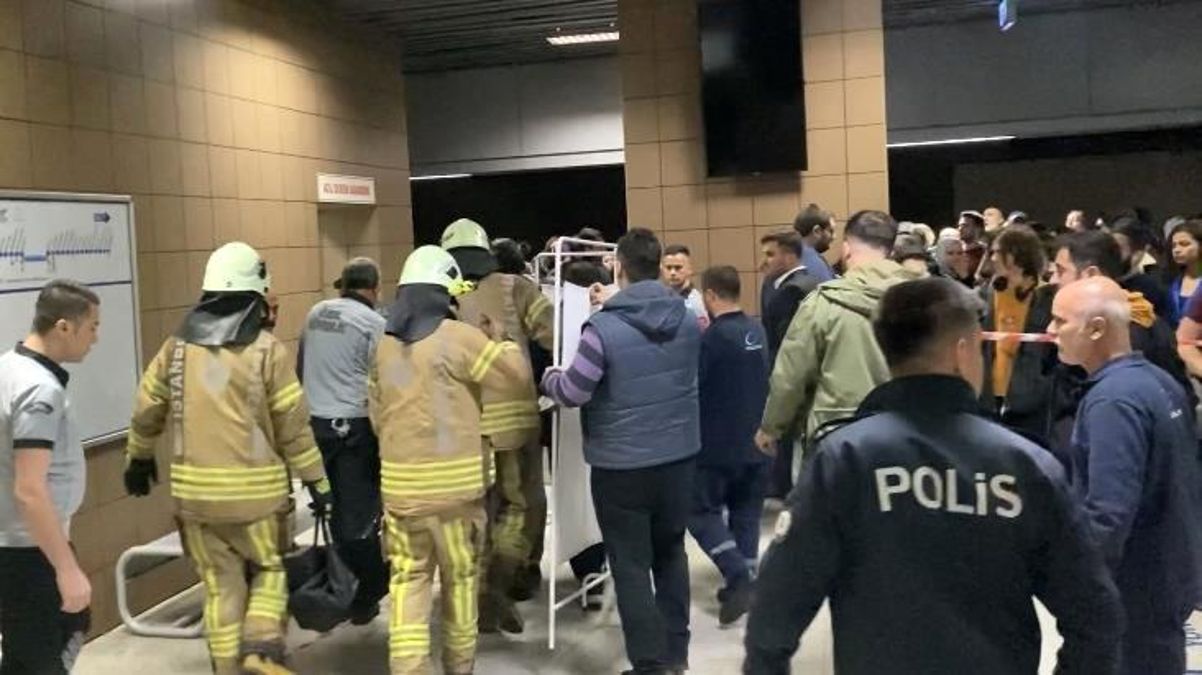 Son dakika: Marmaray'da intihar! Perona yaklaşırken koşup önüne atladı