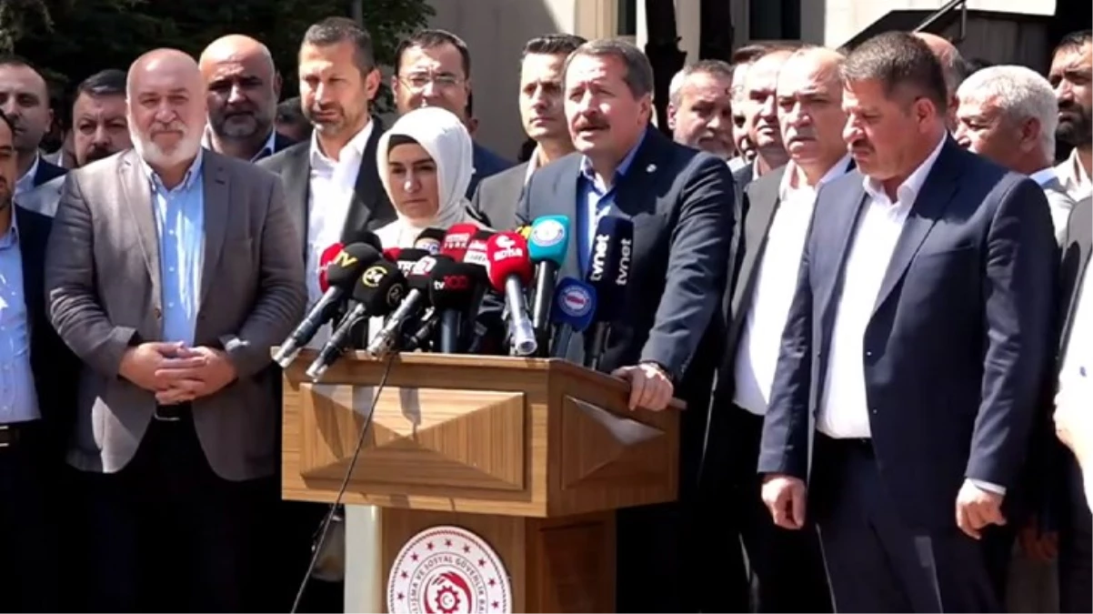 Son Dakika: Memur-Sen'den hükümetin 2. zam teklifine ilk tepki: Bizim anlaşılmadığımızı gösteriyor, revize edilmeli